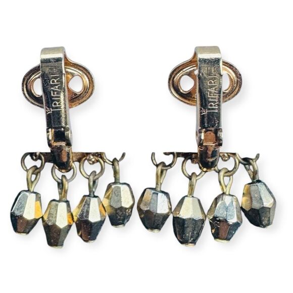 Crown Trifari Gold Metal Dangle & Domed Clip on Earrings - Picture 2 of 3